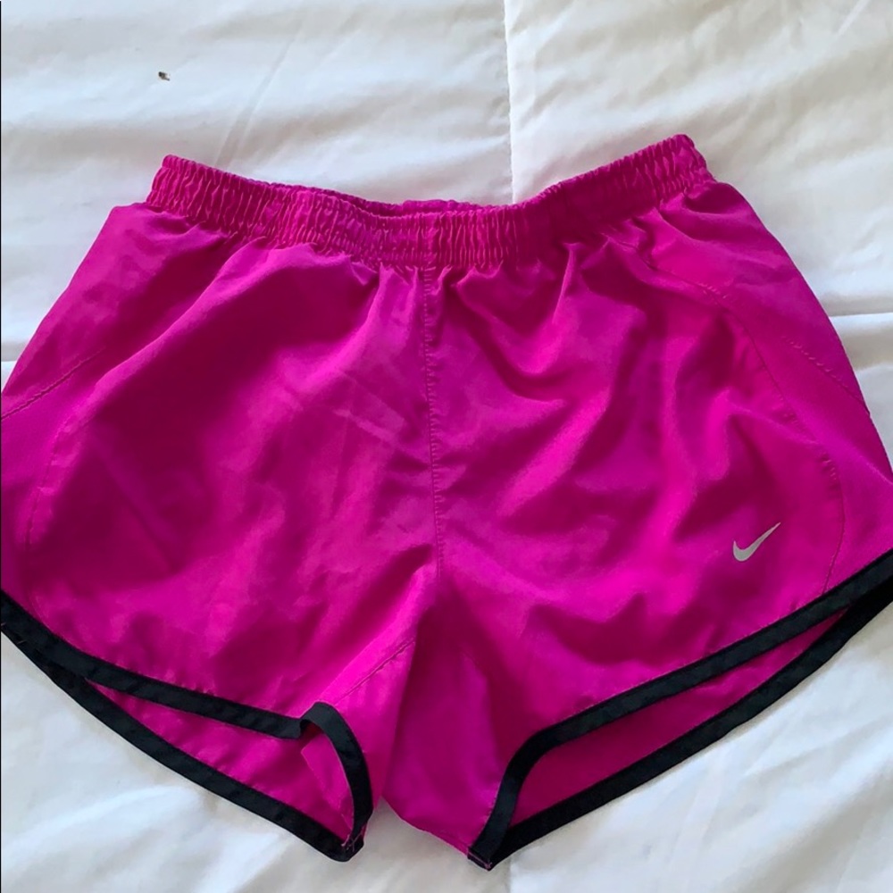women’s nike shorts